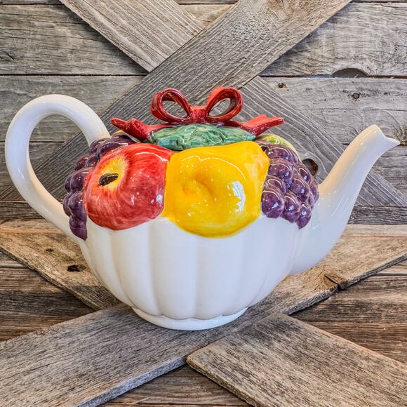 1992 Vintage Fitz and Floyd Omnibus Fruit Basket Tea Pot w/ Red Bow - Picture 4 of 10
